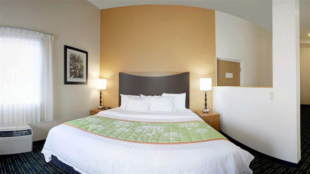 Fairfield Inn Boston Dedham Esterno foto