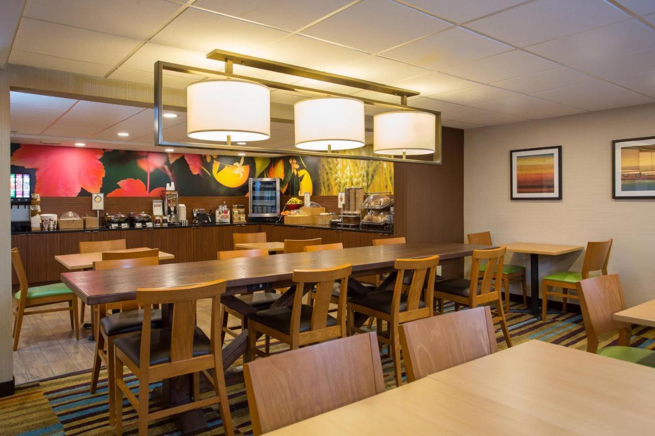 Fairfield Inn Boston Dedham Esterno foto