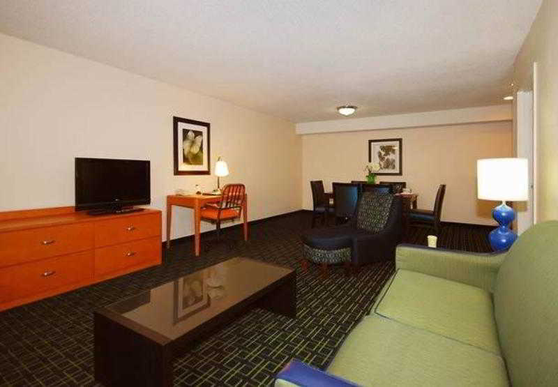 Fairfield Inn Boston Dedham Esterno foto