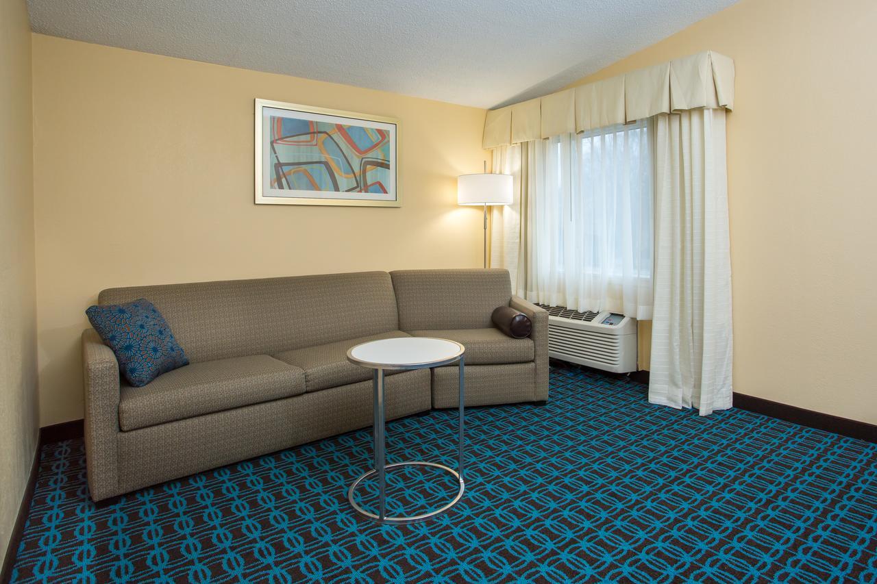 Fairfield Inn Boston Dedham Esterno foto