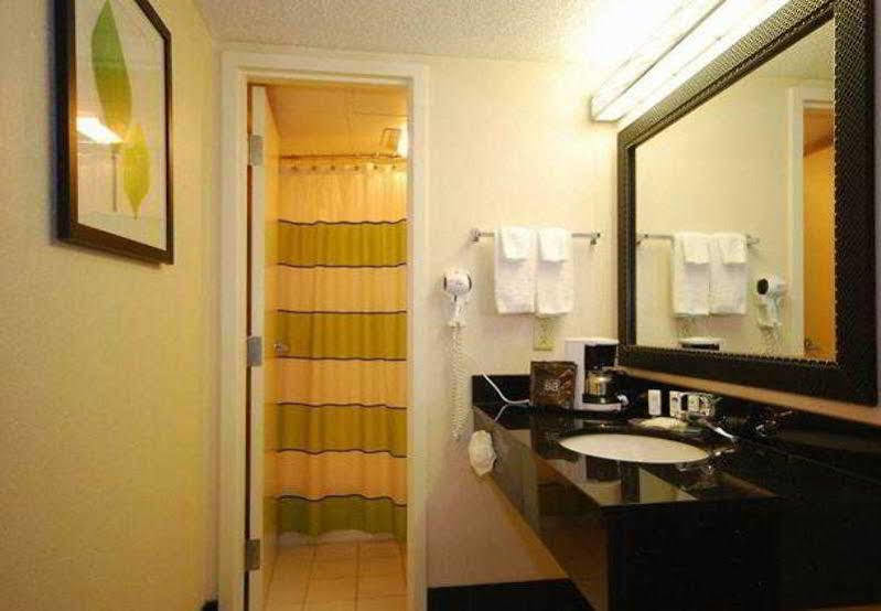 Fairfield Inn Boston Dedham Esterno foto